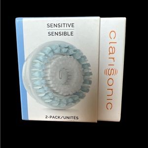 Clarisonic 2 pack sensitive brush heads. New in box.
